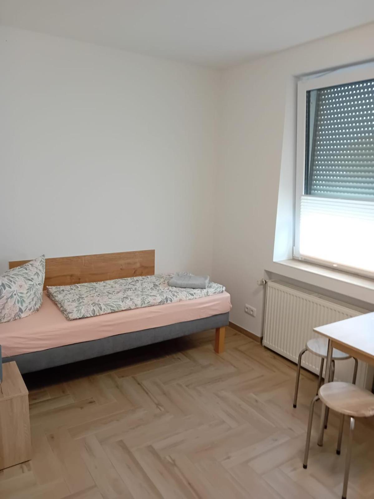 Grosses Haus Otel Zossen Dış mekan fotoğraf